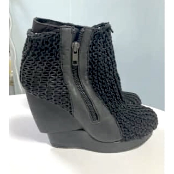 LD TUTTLE Leather Mesh Platforms - Picture 5 of 5